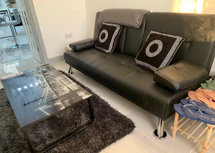 Entire 6 Bed 5 Star Luxury House Free Wifi Nice Views