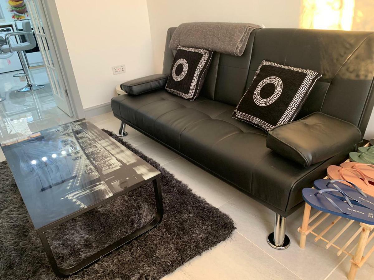 Entire 6 Bed 5 Star Luxury House Free Wifi Views Apartment