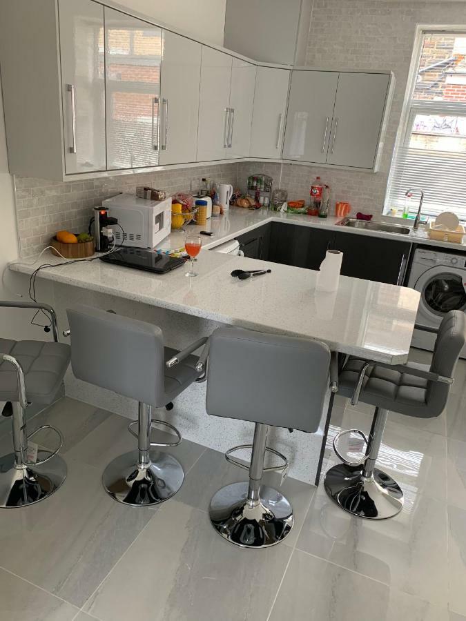Entire 6 Bed 5 Star Luxury House Free Wifi Views Burnley